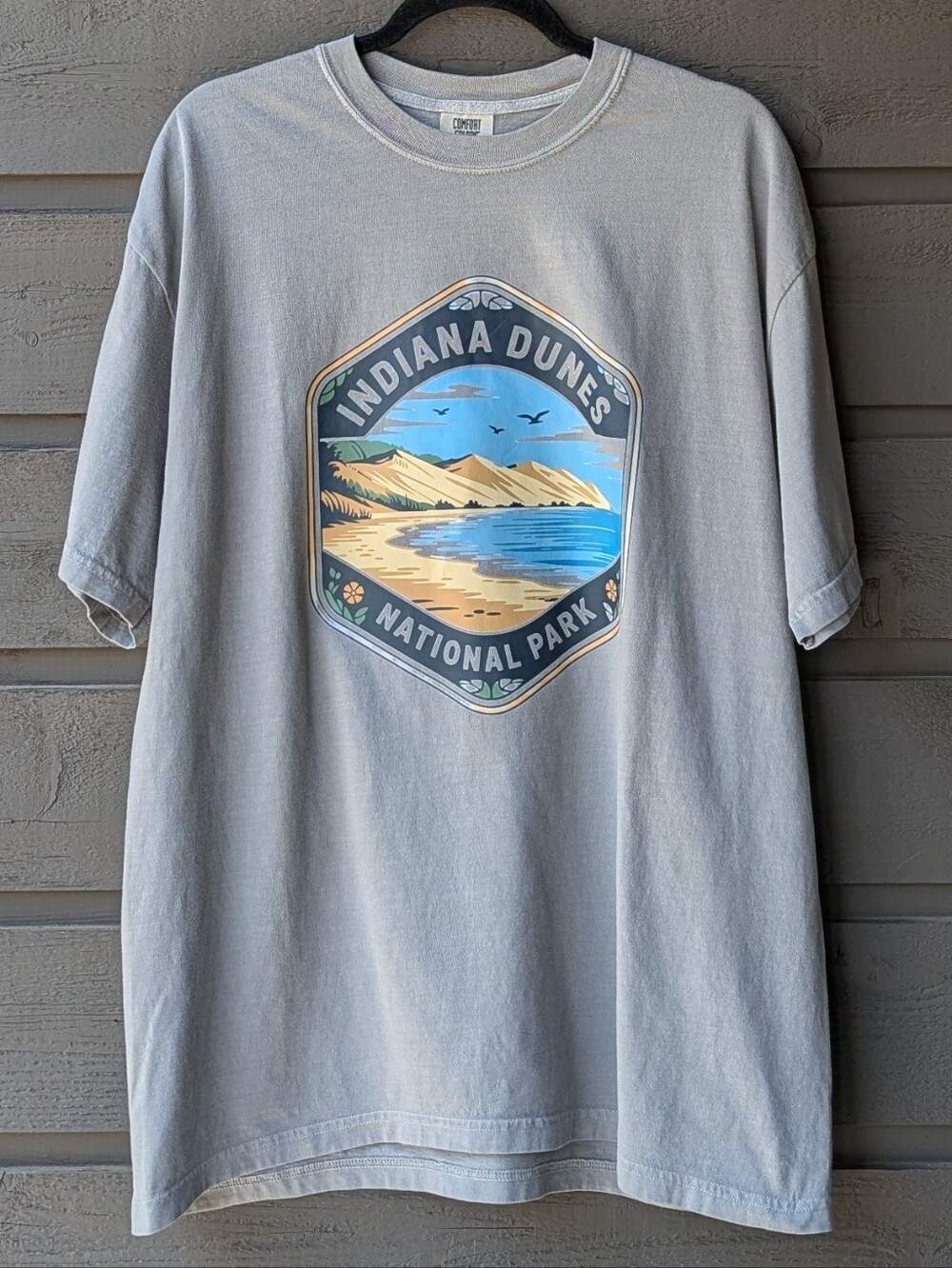 NWOT Comfort Colors Light Gray Indiana Dunes National Park Graphic Tee Gray XL